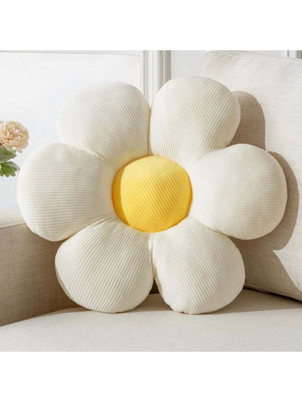 New Flower Pillow,15.75" Daisy Pillow White Decorative Pillows